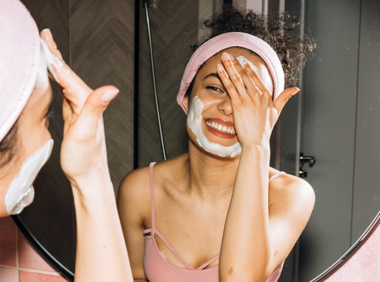 Limpiezas faciales. Productos Skin Care Puerto Rico y Estados Unidos BioSkin Velet Cosmetics BelleSkin