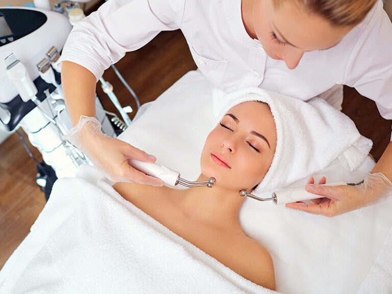 escuela de estética_cuánto gana una esteticista_GG Estetics_BioSkin_Velet